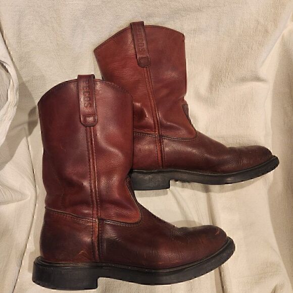 Vintage Red Wing Pecos pull on leather boot. Size 10 main image 6